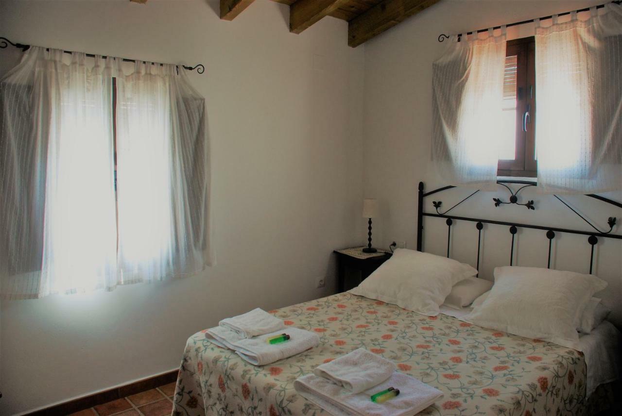 Casa Rural La Torre 阿尔莫纳斯特尔拉雷亚尔 外观 照片